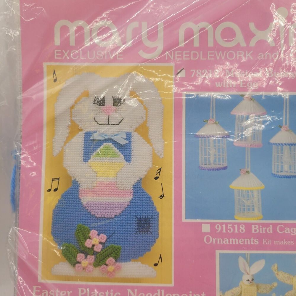 NEW BUNNY WITH EGG EASTER MARY MAXIM PLASTIC CANVAS‎ KIT SEALED - Picture 2 of 3